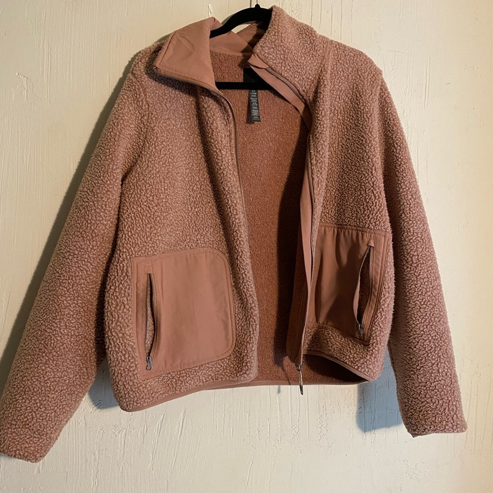 Vuori Sherpa jacket